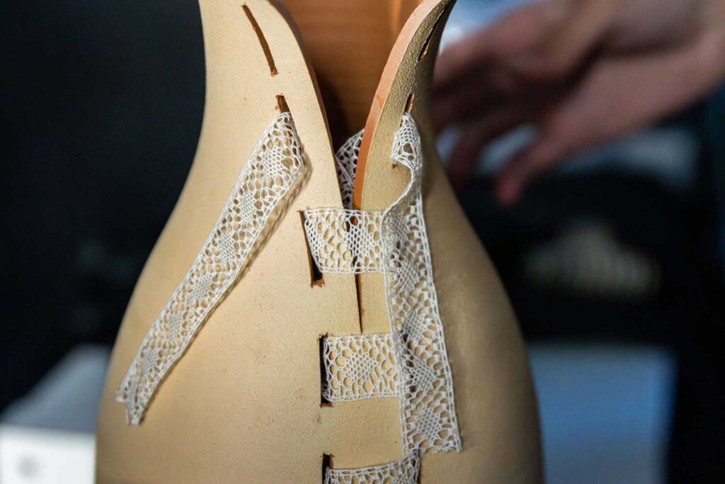 A olería de Buño locerá de novo na pasarela Deputación da Coruña nunha trixésimo quinta Mostra do Encaixe que contará coa presenza de Feituras, O Rulo, Alfarería La Cacharrera e Risco Estudio