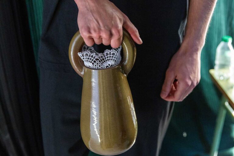 A olería de Buño locerá de novo na pasarela Deputación da Coruña nunha trixésimo quinta Mostra do Encaixe que contará coa presenza de Feituras, O Rulo, Alfarería La Cacharrera e Risco Estudio