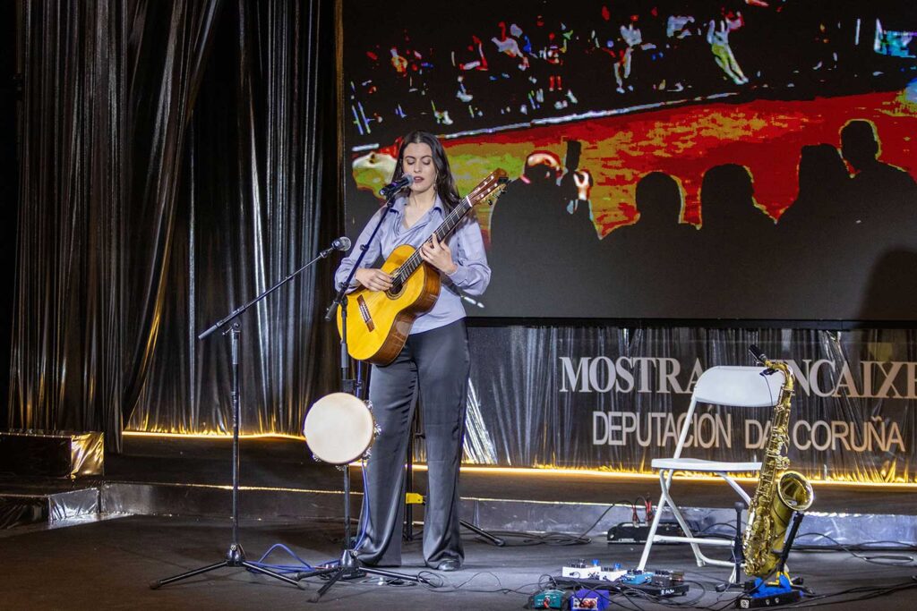 A XXXV Mostra do Encaixe Deputación da Coruña continúa á alza e con 23.440 persoas volve a marcar o seu máximo histórico de asistencia