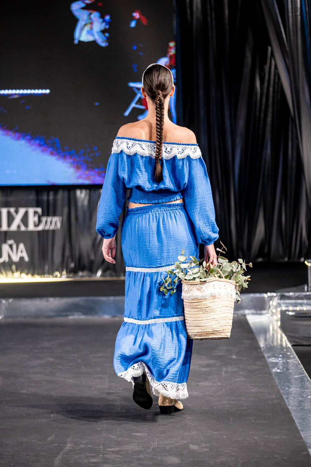 O Encaixe de Camariñas brilla con luz propia nas coleccións dos Grandes Deseñadores da Mostra 