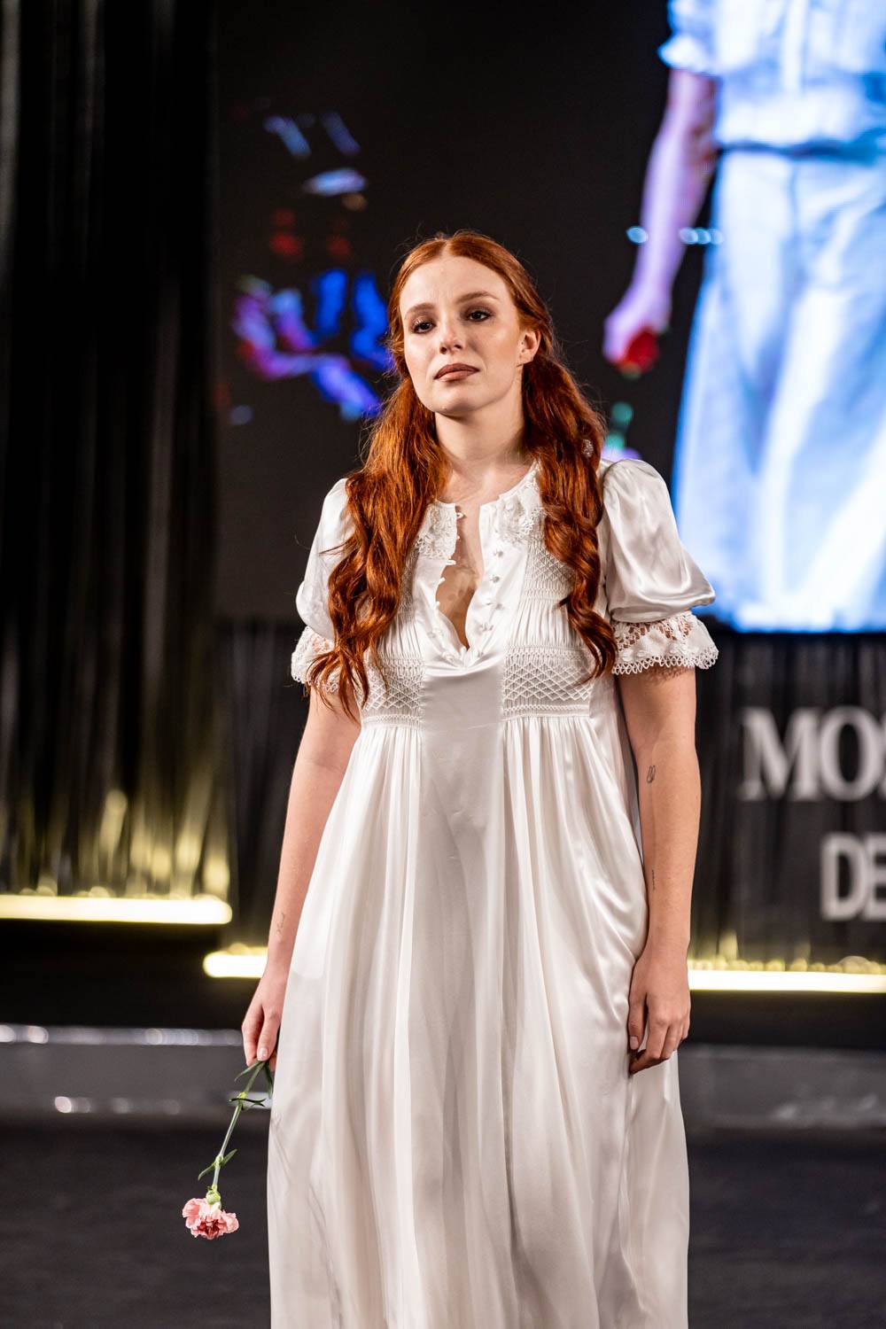 O Encaixe de Camariñas brilla con luz propia nas coleccións dos Grandes Deseñadores da Mostra 