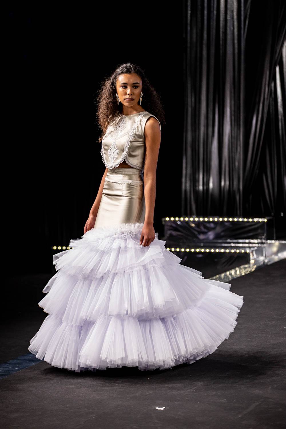 O Encaixe de Camariñas brilla con luz propia nas coleccións dos Grandes Deseñadores da Mostra 