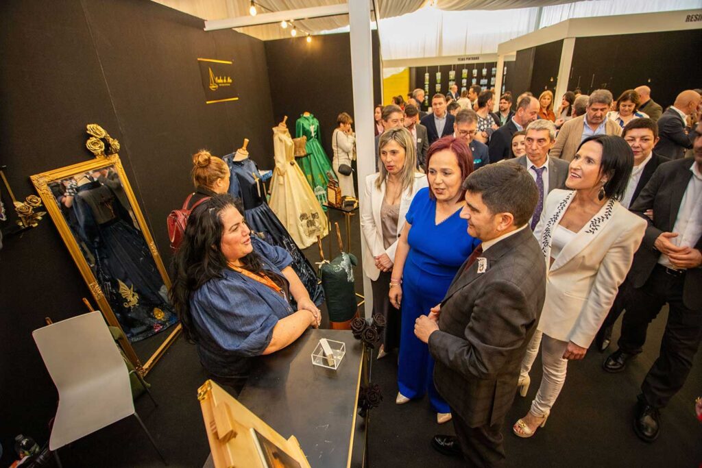 En Semana Santa, o fío convértese en arte na XXXV Mostra do Encaixe Deputación da Coruña 