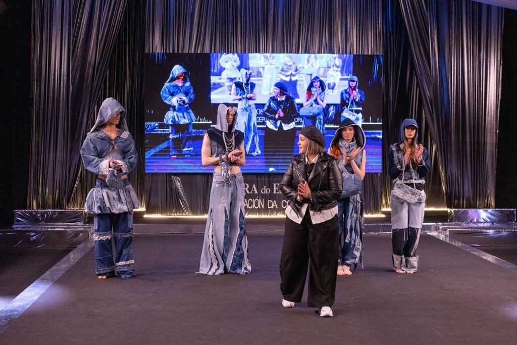 Estefanía Orgaz e Pedro Orgaz convértense de novo nos gañadores do XXXII concurso de Noveis Deseñadores coa colección Albor 1 Estefanía Orgaz e Pedro Orgaz convértense de novo nos gañadores do XXXII concurso de Noveis Deseñadores coa colección Albor